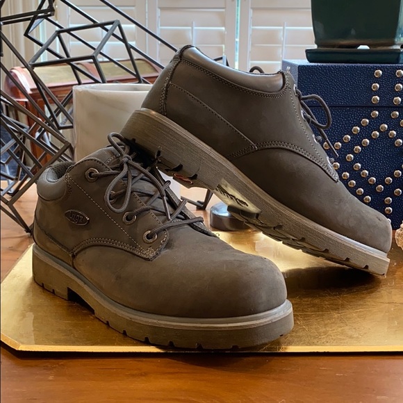 gray lugz boots